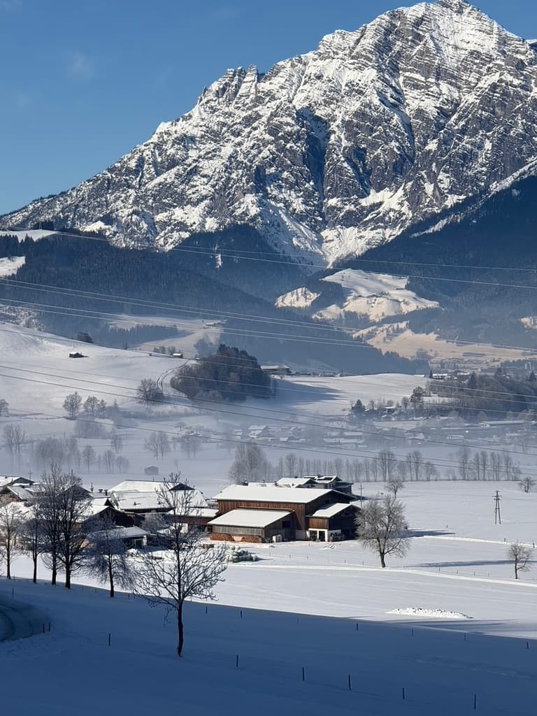 Het Hochkönig-massief boven het dal